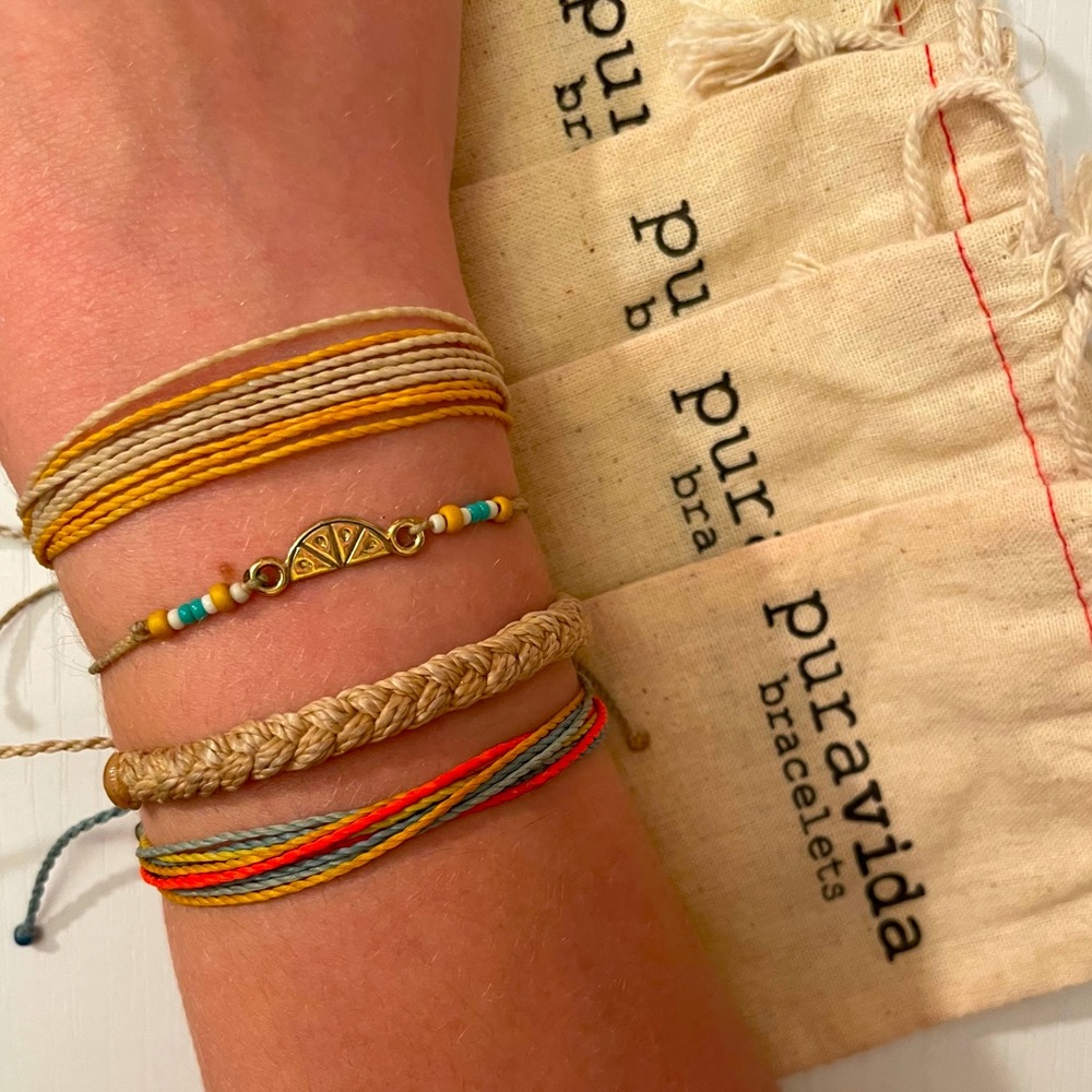 WITH ORIGINAL BAGS Bundle of 4 Pura Vida Bracelets